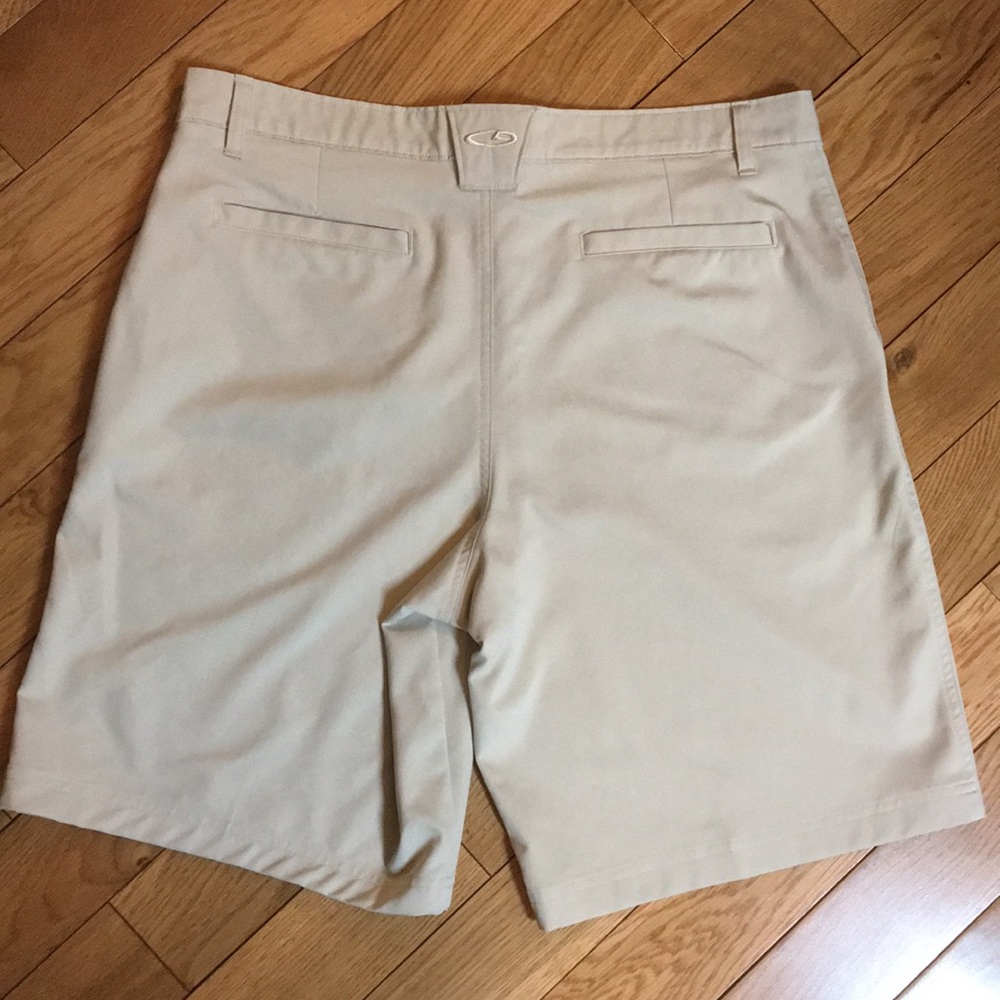 Men’s C9 tan golf shorts - Picture 3 of 4